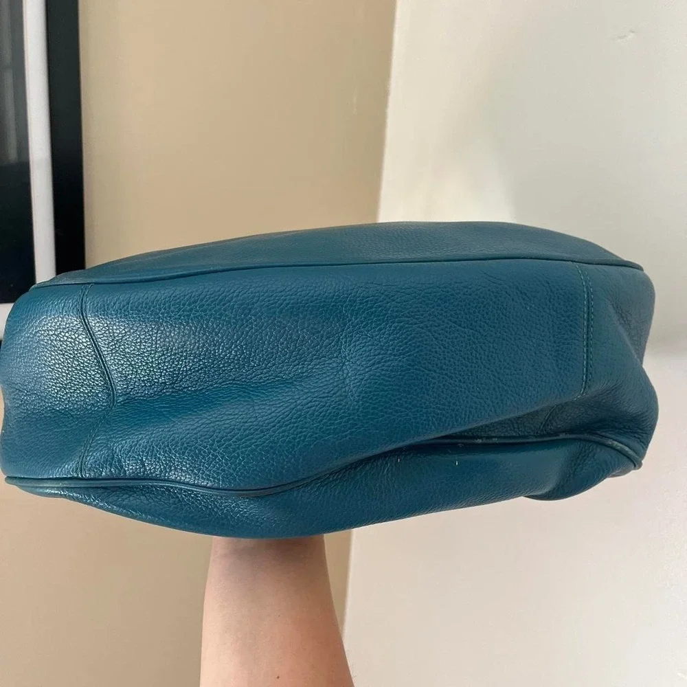 2010s Coach Harley Hobo Crescent Teal pebbled leather Shoulder bag / handbag